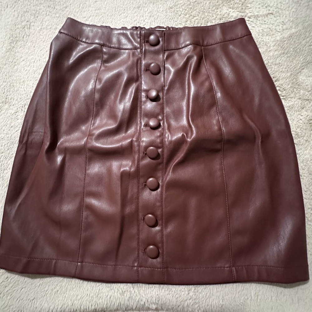 Candace Cameron Bure Regular Faux Leather Skirt